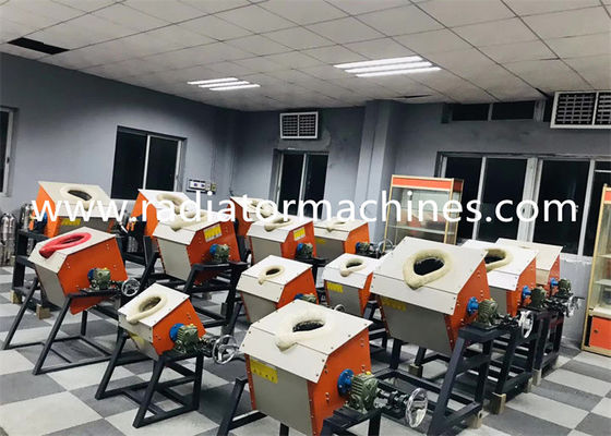 購入 金の銅の鋼鉄アルミニウムのための中間周波数の産業誘導の金属の溶ける炉 オンライン製造