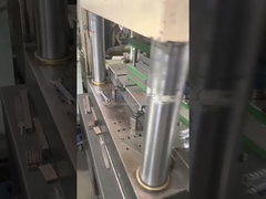 アルミニウム車の自動車コンデンサーのアルミニウム ヘッダーの管の打つ機械、ヘッダーの管の打つ型